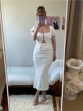 LULUS WHITE SHORT PUFF SLEEVE MAXI SKIRT SET SEERSUCKER STRETCH BUTTONS